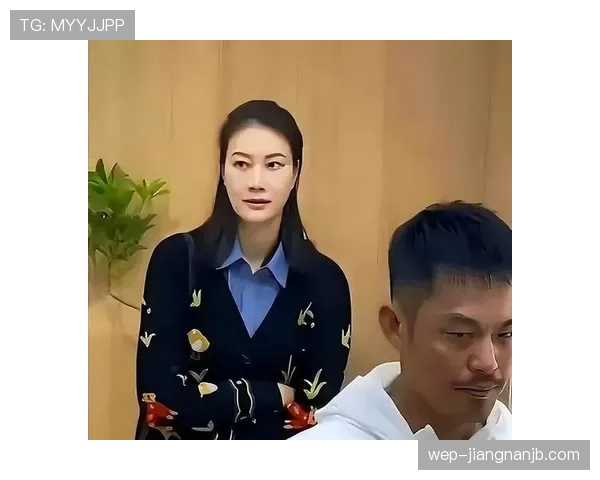 谢杏芳这生活简直富得离谱,家里大豪宅连狗都像小明星一样待遇 谢杏芳这生活简直富得离谱,家里大豪宅连狗都像小明星一样待遇